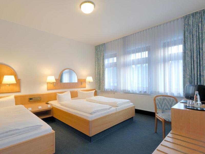 Autobahnhotel Gudow Bagian luar foto